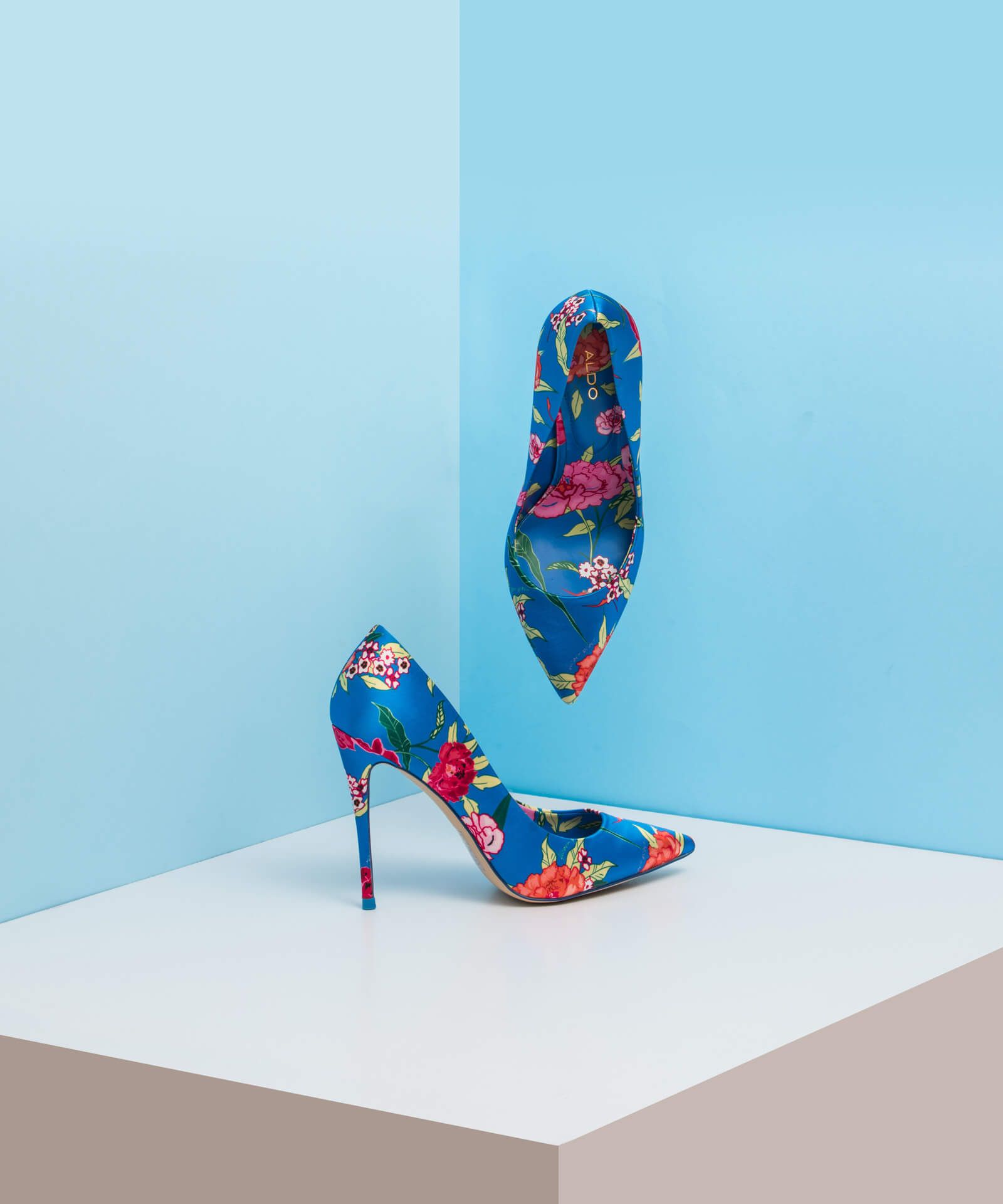 Shoes & accessoires